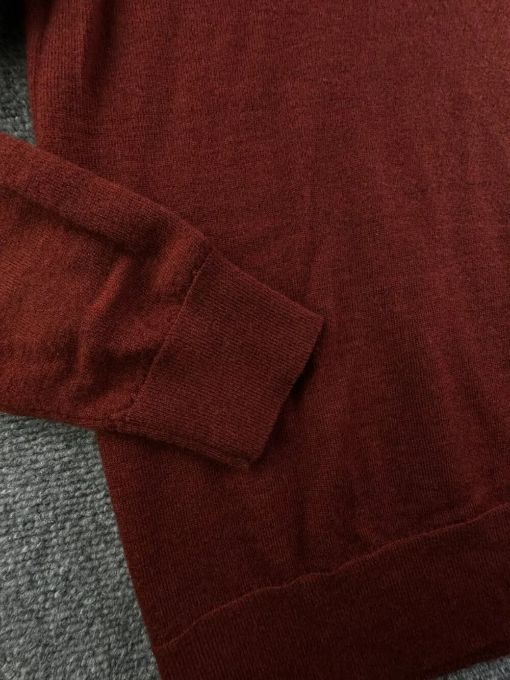 Banana Republic Baruffa Pullover Knit Sweater Soft Medium Red Merino Wool Adult